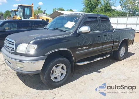 2000 Toyota Tundra Sr5 V8 from USA, damaged, VIN 5TBRT3415YS001777